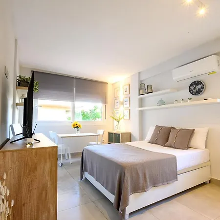 Apartament Studio, Center By 10tosea
